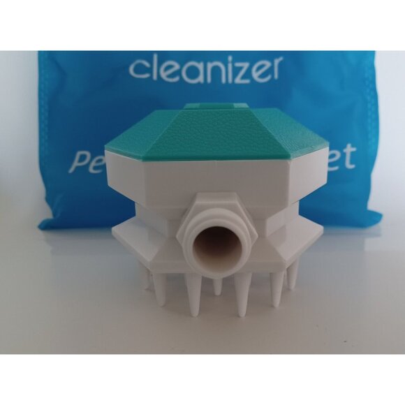 Cleanizer  3 in 1 Pet Grooming Set, Open Box - Picture 5 of 9